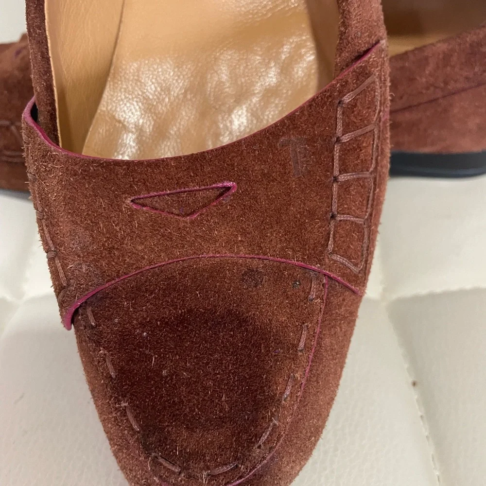 TOD’S Moccasino Driving Loafer - Picture 3 of 9